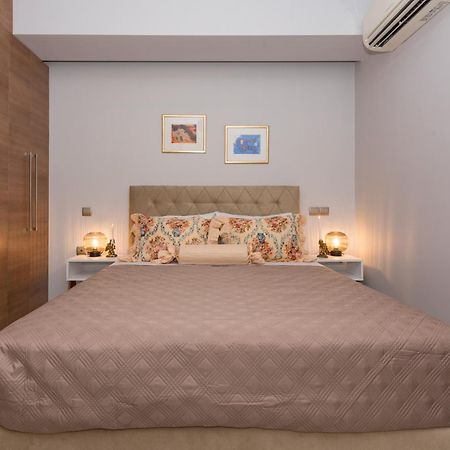 Mouzákion Villa Moonstone מראה חיצוני תמונה