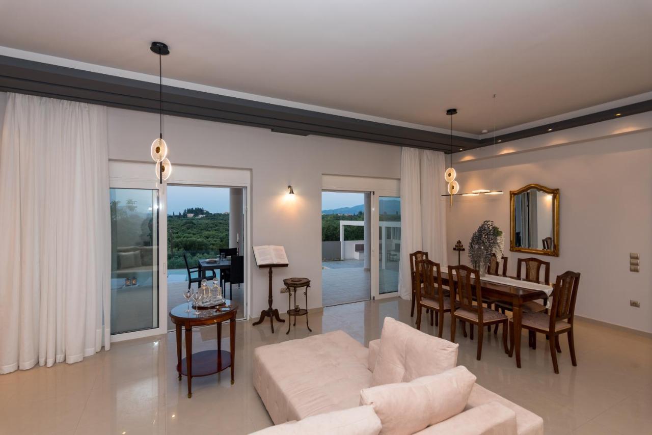 Mouzákion Villa Moonstone מראה חיצוני תמונה