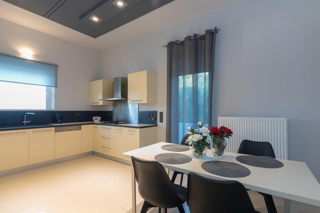 Mouzákion Villa Moonstone מראה חיצוני תמונה