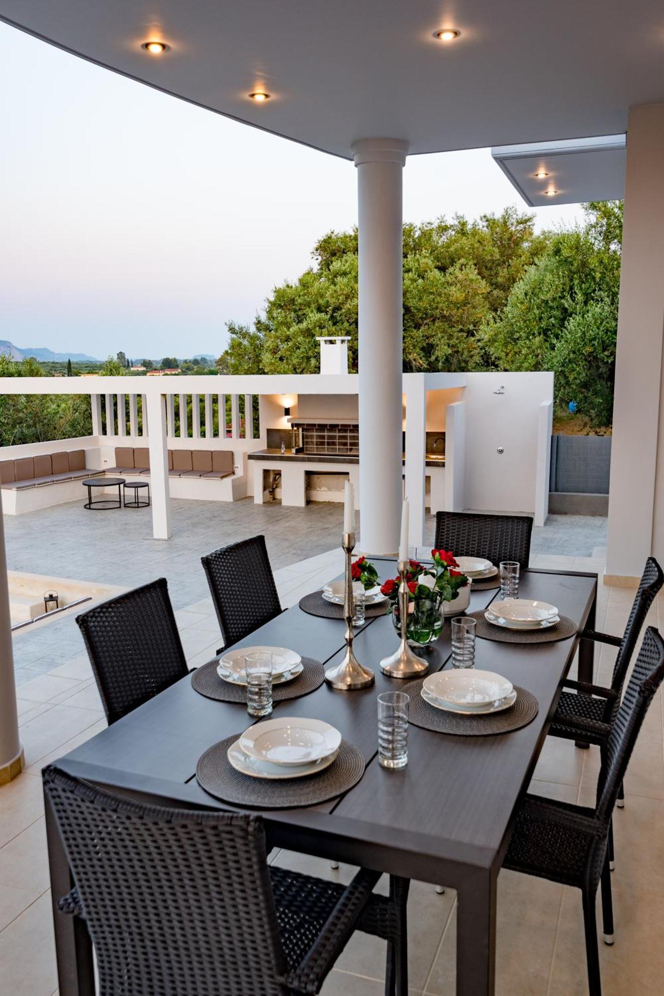 Mouzákion Villa Moonstone מראה חיצוני תמונה