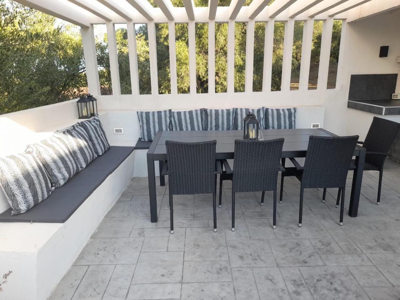 Mouzákion Villa Moonstone מראה חיצוני תמונה